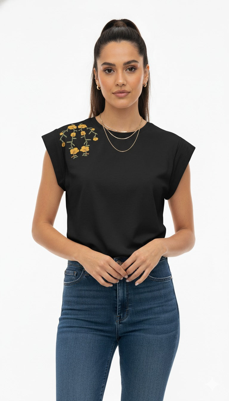 T shirt Bordada em Flores